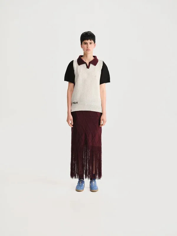 Falda not so basic vino beige de frente