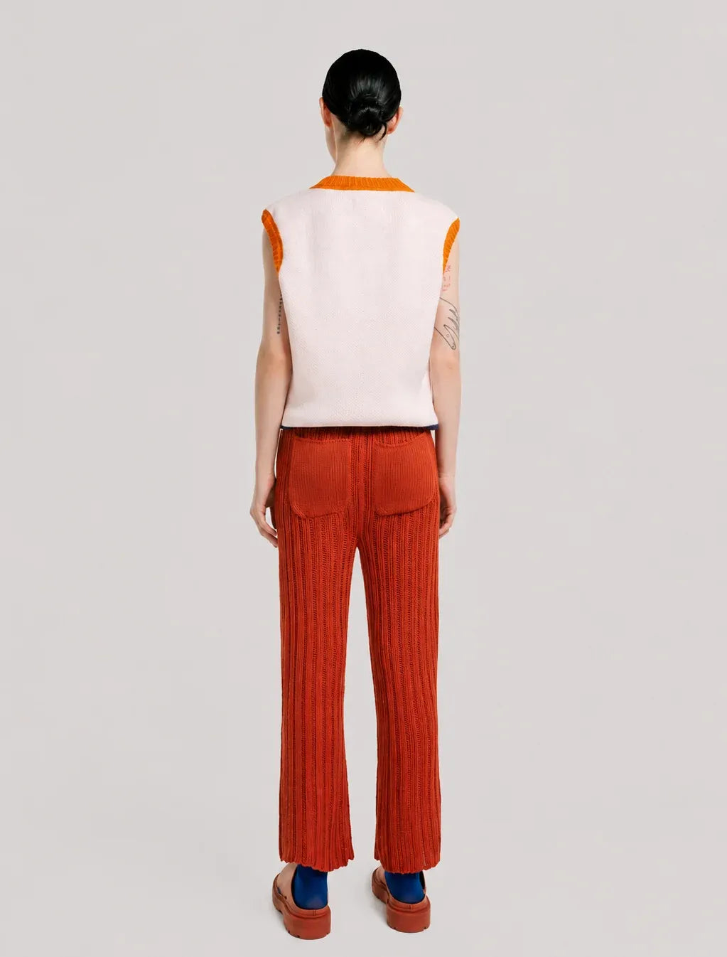 Pantalón Soga Mujer foto de espalda