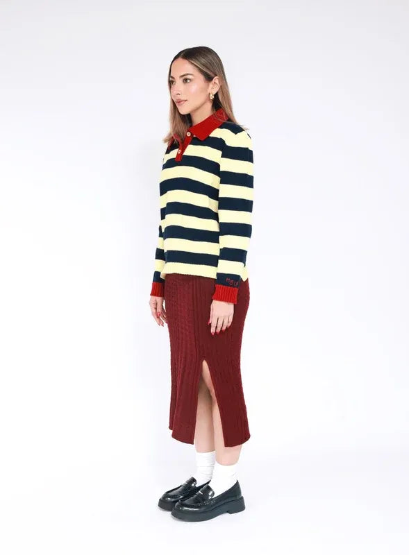 Polo Tricolor de lado izquierdo