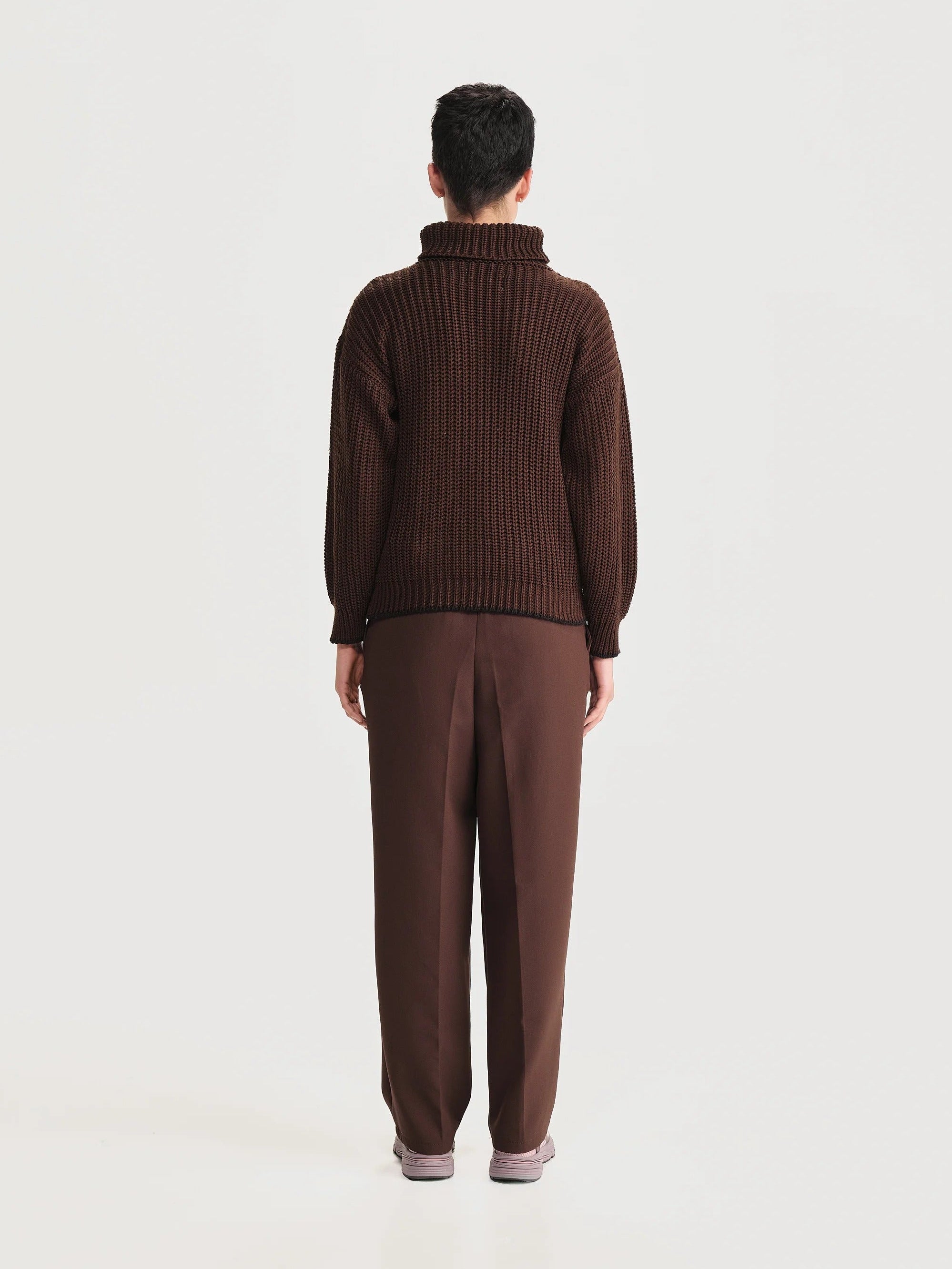 Saco Cuello Tortuga Ingles Marron Mujer